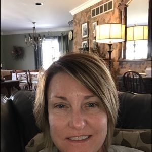 Meet your Posher, Veronica